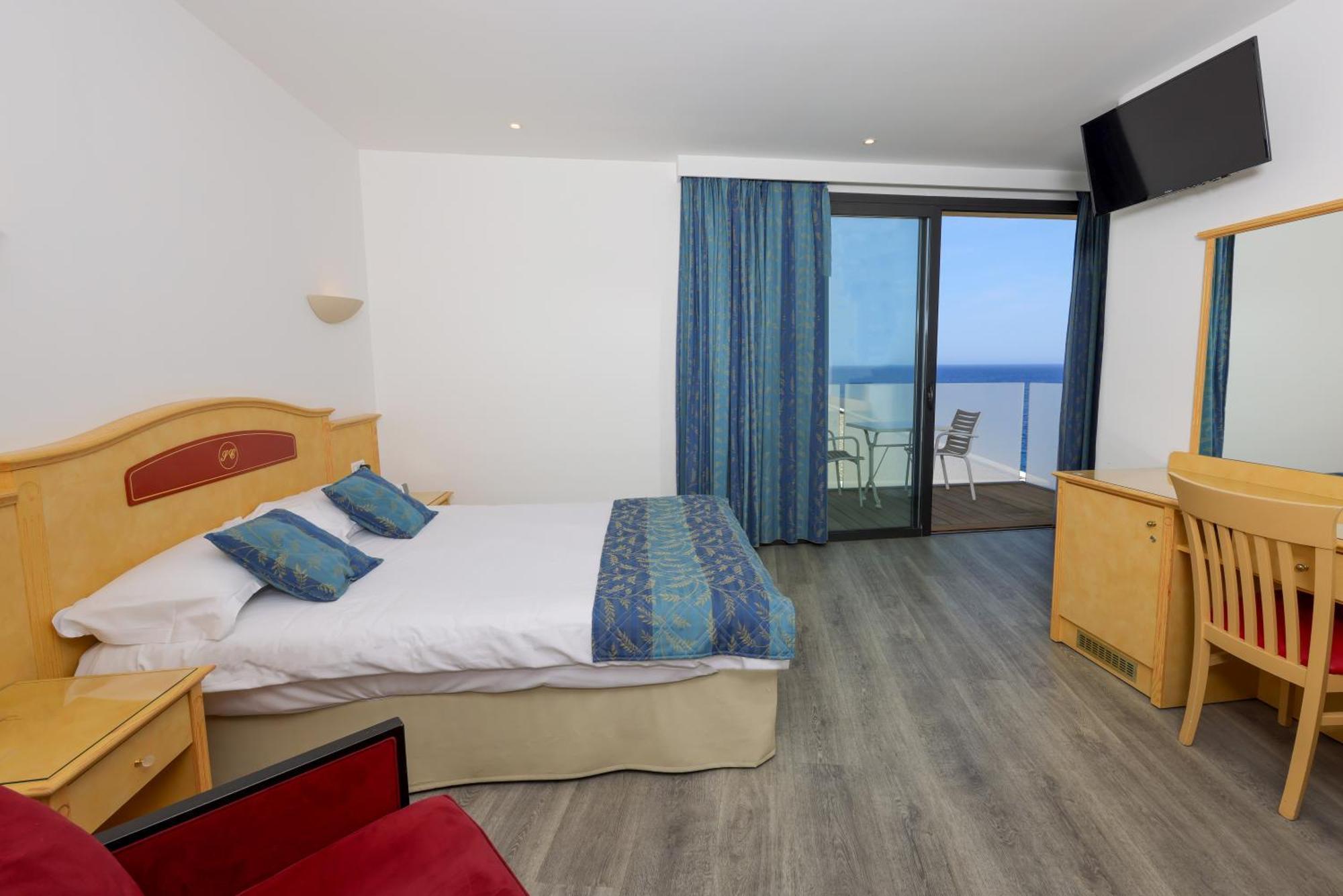 Hotel Saint Christophe Кальви Экстерьер фото