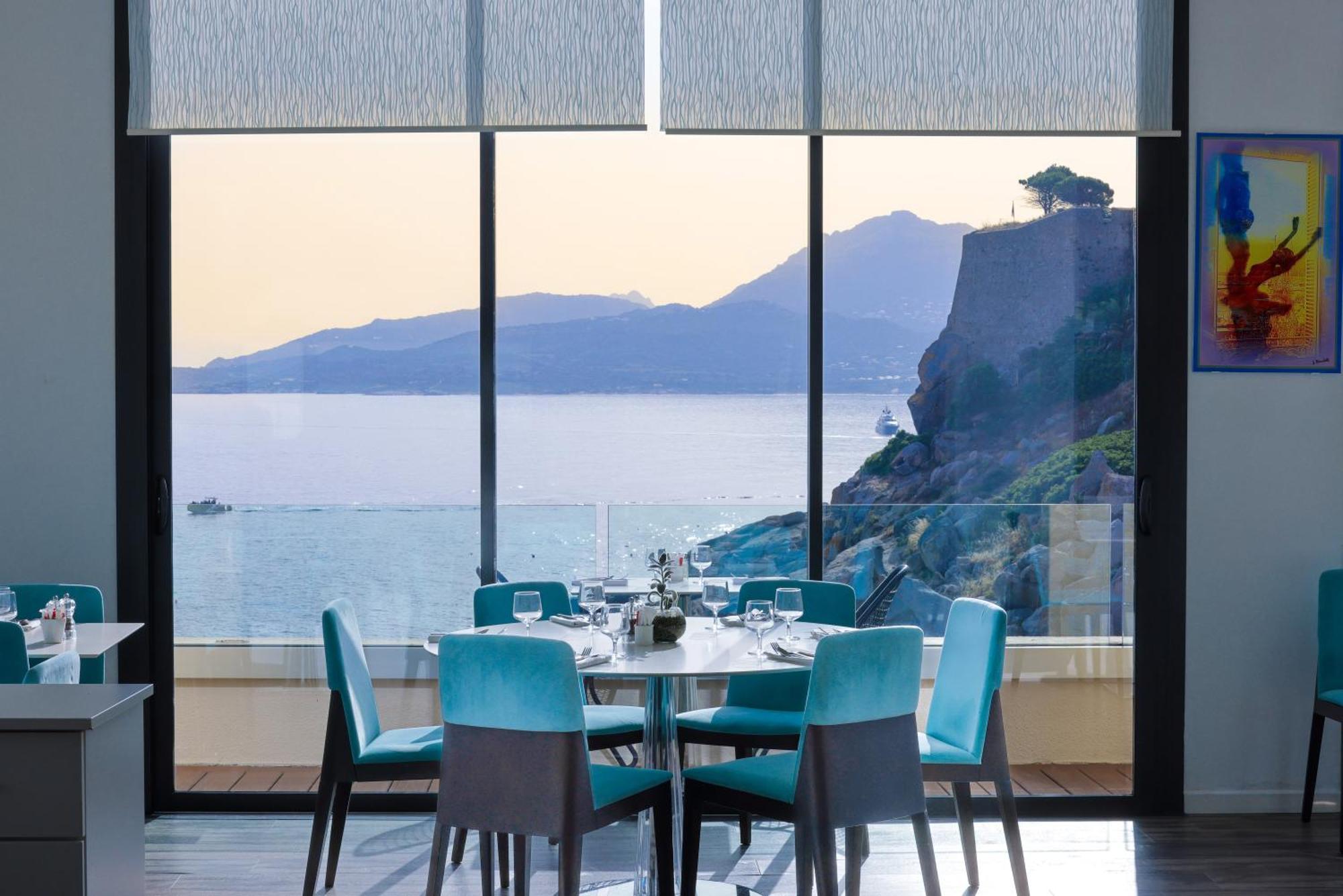 Hotel Saint Christophe Кальви Экстерьер фото